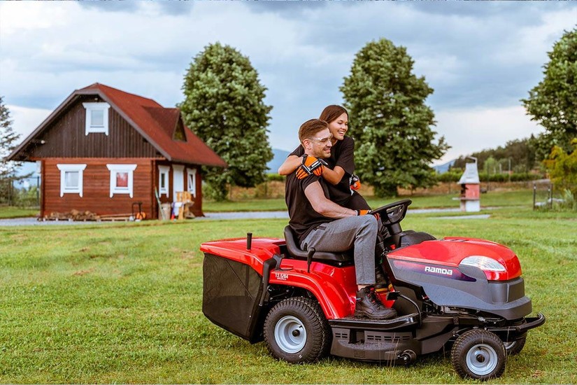 Glasujte in osvojite Naj traktor 2021 